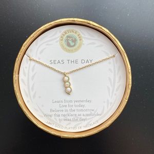 Sea La Vie opal necklace